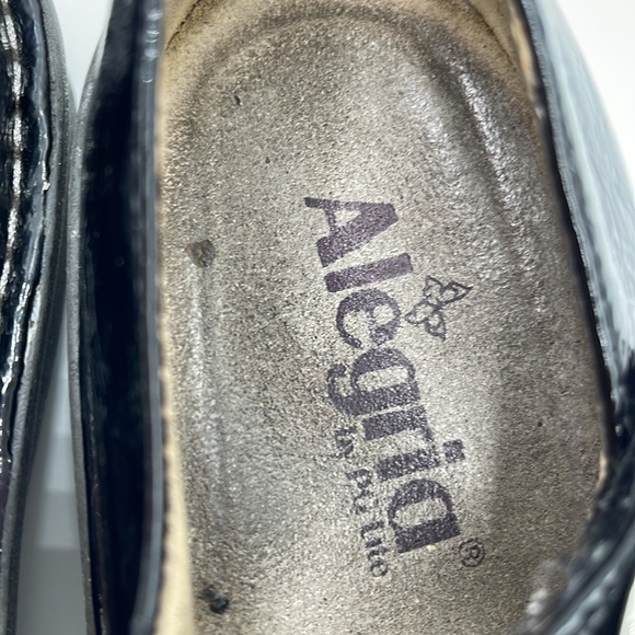 Alegria Mary Jane PAL-811 Black Leather Embroidered Design Shoes - Picture 4 of 8